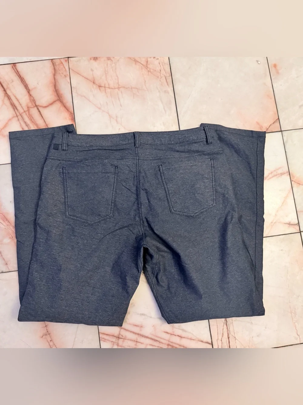 Men’s Lululemon pants